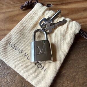 Louis Vuitton Silver Keys and Padlock | Polished Silver Lock and Key Set